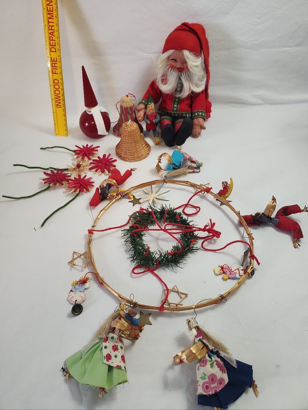 Vtg Scandinavian Christmas Lot - Wreath straw mobile Larssons Tra Tomte Swedish